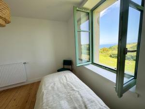 Maisons de vacances Villa Les Embruns sea view Beg Ar Fry 10 people : photos des chambres