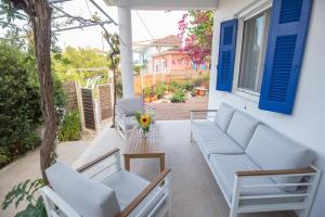 Velanidia House