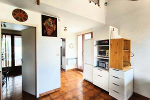 Maisons de vacances House 2 bedrooms with garden near beach : photos des chambres