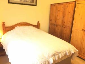 Cowley, Oxford House