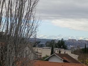 Appartements appartement Deux pieces au calme : photos des chambres