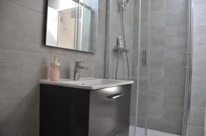 Appartements Gare a pied Escale Authentique aux Portes de Paris : Appartement en Duplex
