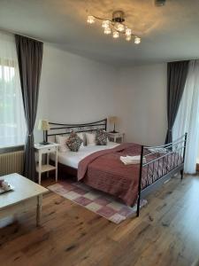 Apartment Rosalie Burgblick EuropaPark in ca 15min erreichbar