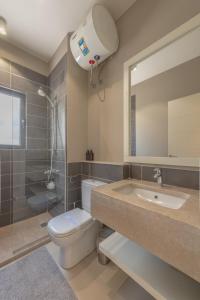 The Lake View Villa 4BR at Tawila El Gouna