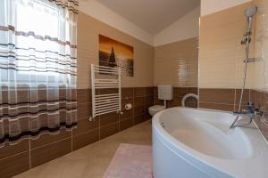 House Adeo with private pool, Pula