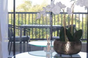 Stunning 2 bed Apartment near Monte Casino