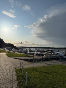 Apartament nad jeziorem