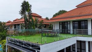 privat com beach villa 5 bedroom