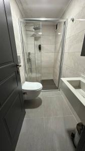 North Pearl Arsin Suit