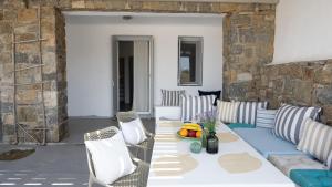 Ultramare Mykonos Beachfront House with 2 Outdoor Tubs