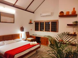 Nellu - Tranquil Pool Villa & Organic Farmstay near Varkala