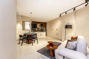 Luxury 2 BR - 1 Ensuite POOL - By Beithady - BH-26-202