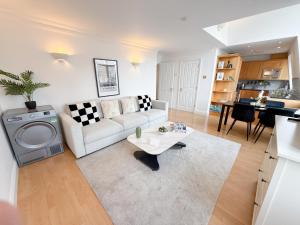 Borough 3-bedroom Apt with clear view at The Shard