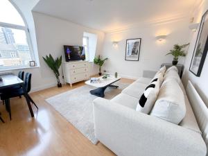 Borough 3-bedroom Apt with clear view at The Shard