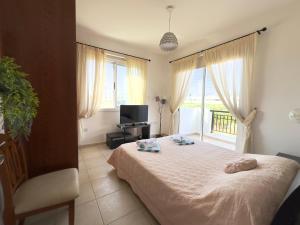 3 bedroom villa with pool 5 minutes to the center of Paphos