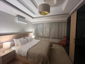 Luxurious 4BR in NewCairo By Beit Hady BH-435-402