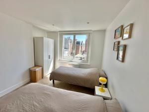 Apartment in city center - Garage - Beach 200 m