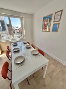 Appartements Apartment in city center - Garage - Beach 200 m : photos des chambres