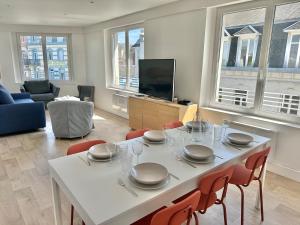 Appartements Apartment in city center - Garage - Beach 200 m : photos des chambres