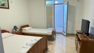 Sea La Vie Apartments