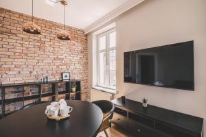 Spacious Apartment in Gdańsk Centre - 2HomeRent Zielona