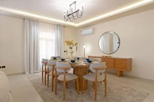 Luxury 3BR 3 Ensuites Pool By Beithady BH-26-201