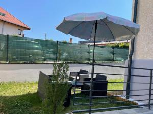 Appartements Charment 2 Pieces tout equipe Proche Centre Ville : photos des chambres