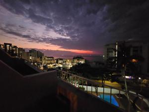 Coastal Bliss, 3BR Umhlanga Apartment With Ocean View