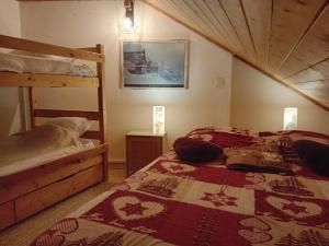 Appartements Joli studio confortable et tout equipe au pied du col d-Izoard : photos des chambres