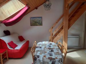 Joli studio confortable et tout équipé au pied du col dIzoard