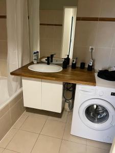 Appartement 3 chambres et 2 Parkings