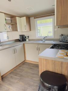 Fabulous 3 Bedroom Static Caravan at Billing Aquadrome
