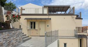 Casa Casaleni - Vista Eolie, a 15 min da Patti e Tindari