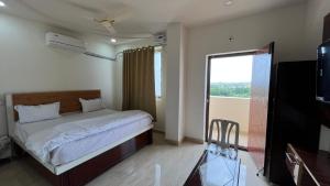 RR Grand Hotel &banquet Hall