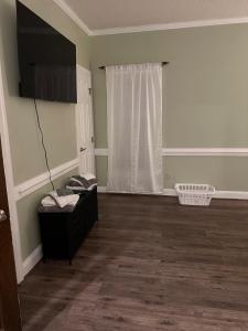 Fun Home Away From Home with Pool