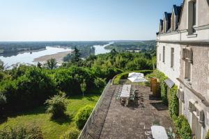 B&B / Chambres d'hotes Chateau avec une vue sur la Loire : photos des chambres