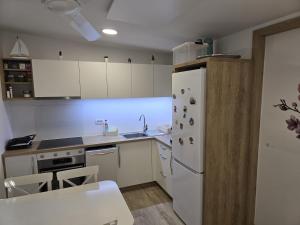 Mobile House Pirovac - LUX MOBIL