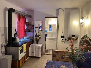 Private Guest House with Wine Cellar