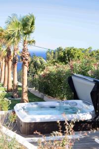 Villas Villa 5 BDs Breathtaking Views Large Pool Jacuzzi : photos des chambres