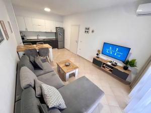 Essence Living by Adriatic Living