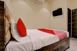 Hotel O NK Grand