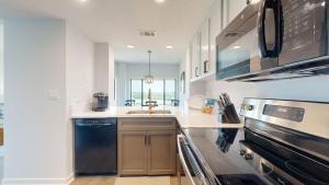 250 Captains Quarters