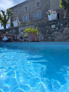 B&B / Chambres d'hotes La Maison d-Arlette - Maison d-Hote et Gite au coeur de l-Isere a 10 mn de Voiron, capitale de la Chartreuse, et du Lac de Paladru : photos des chambres