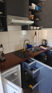 Casa Nathan! 2 Zimmer, Internet, Küche, Cosina, Parking, Lavanderia, Sauna! Barrio Esperanza! Central!