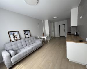 The Little Birds Nest Apartment