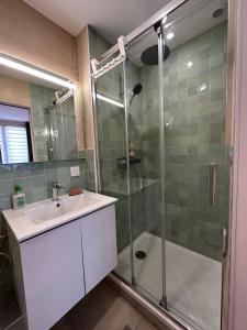 Appartements Tortuga - 3 pieces confortable au centre, clim : photos des chambres