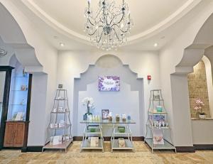 Lake Buena Vista Resort Village and Spa, Near Disney