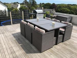 Maisons de vacances Maison familiale avec piscine : photos des chambres