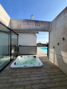 Maisons de vacances Maison familiale avec piscine : photos des chambres