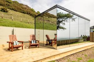 The View at Lahill Craig - Douglas